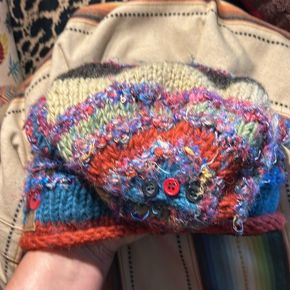 Ark 100% Wool Stripped Slouch Winter Hat - Picture 3 of 6